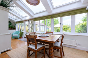 Dining Room- click for photo gallery